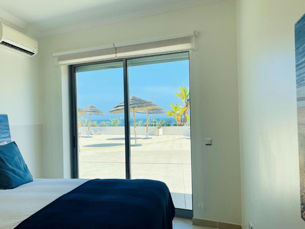 On The Beach Stunning Apartment Albufeira Olhos De Agua 외부 사진