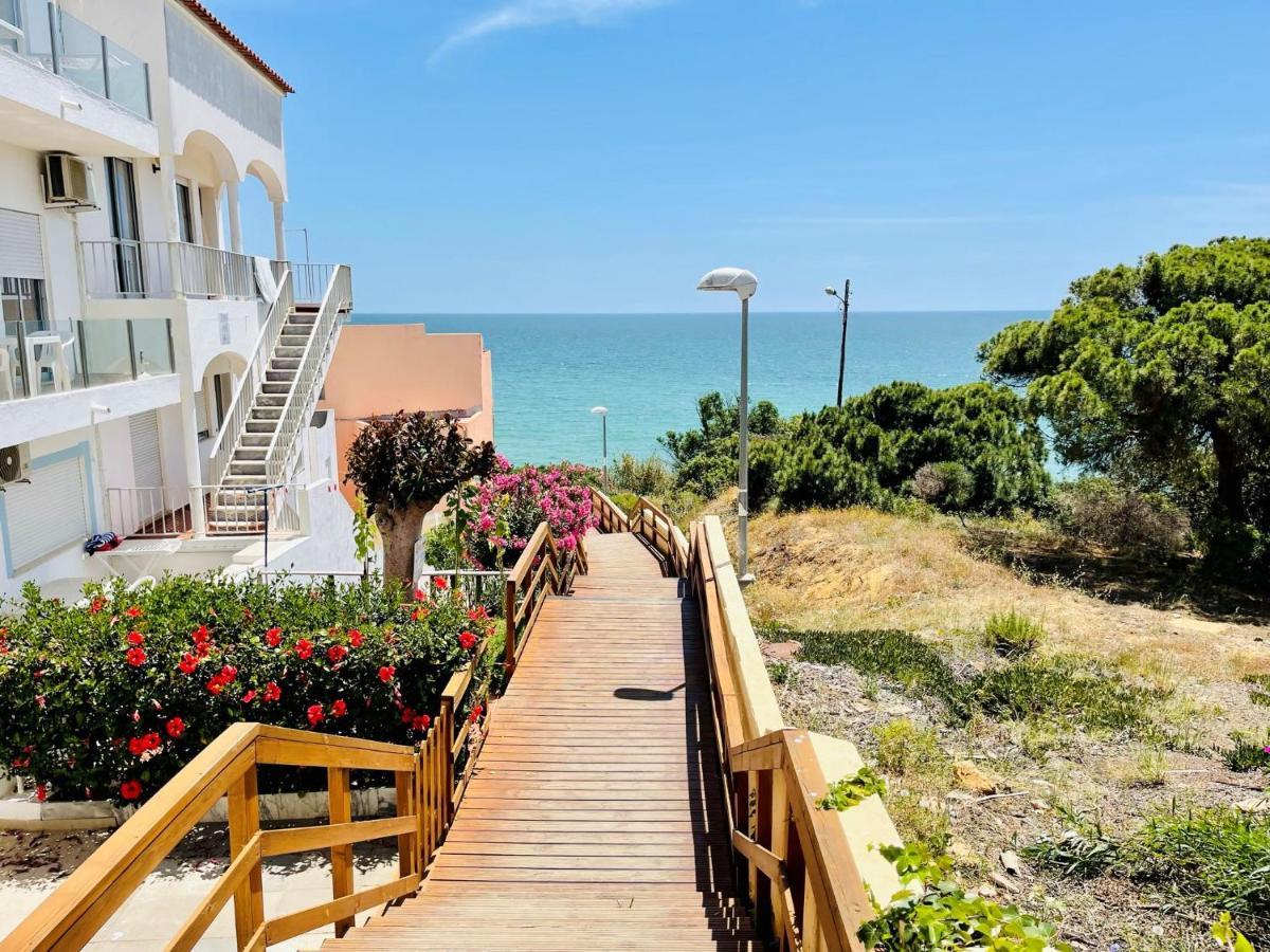 On The Beach Stunning Apartment Albufeira Olhos De Agua 외부 사진