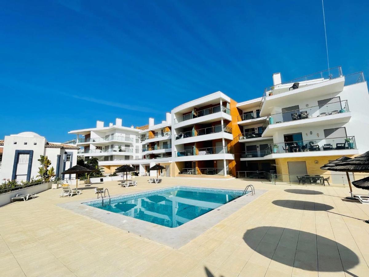 On The Beach Stunning Apartment Albufeira Olhos De Agua 외부 사진