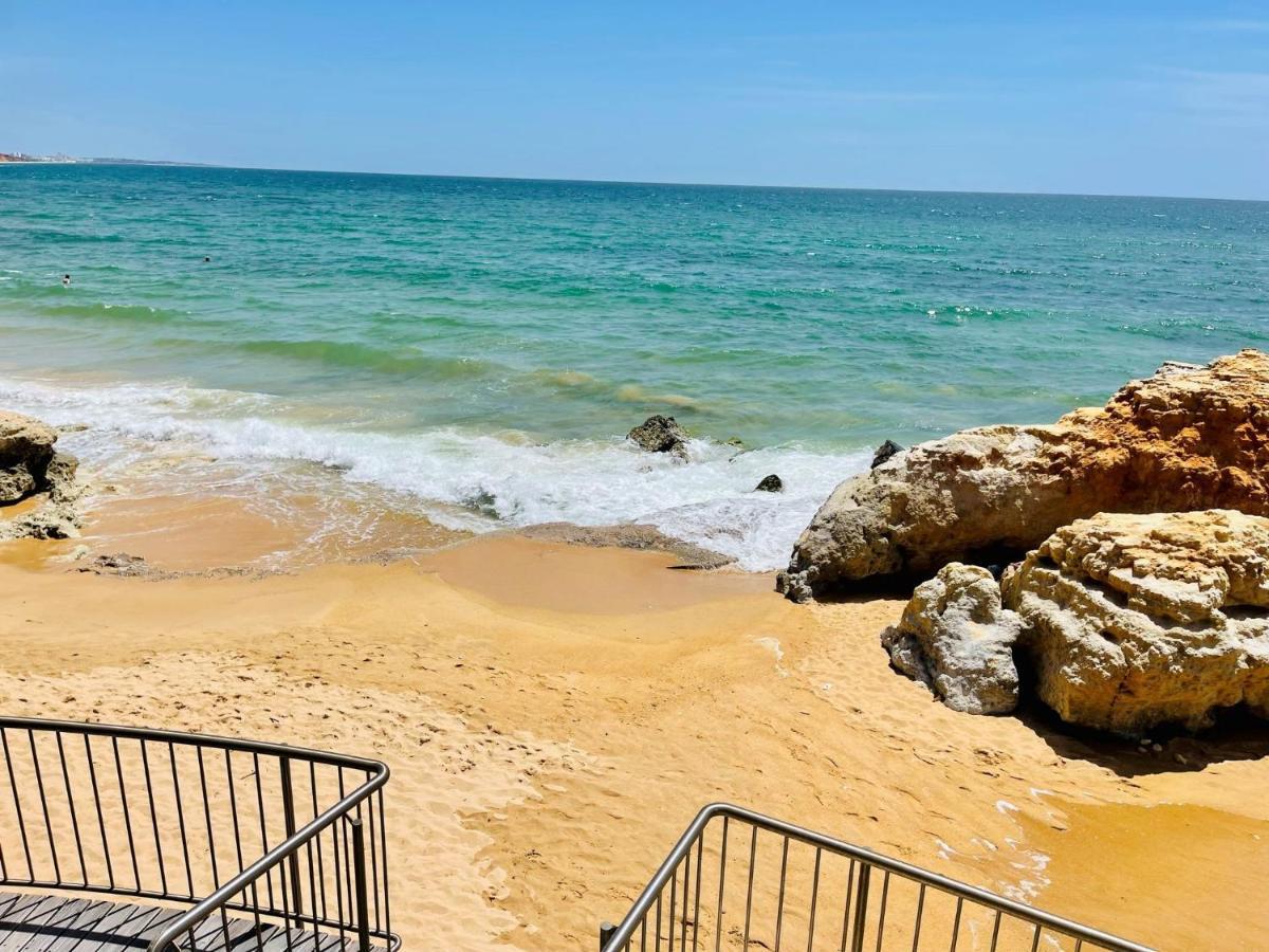 On The Beach Stunning Apartment Albufeira Olhos De Agua 외부 사진