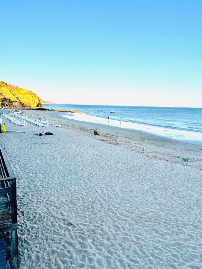On The Beach Stunning Apartment Albufeira Olhos De Agua 외부 사진