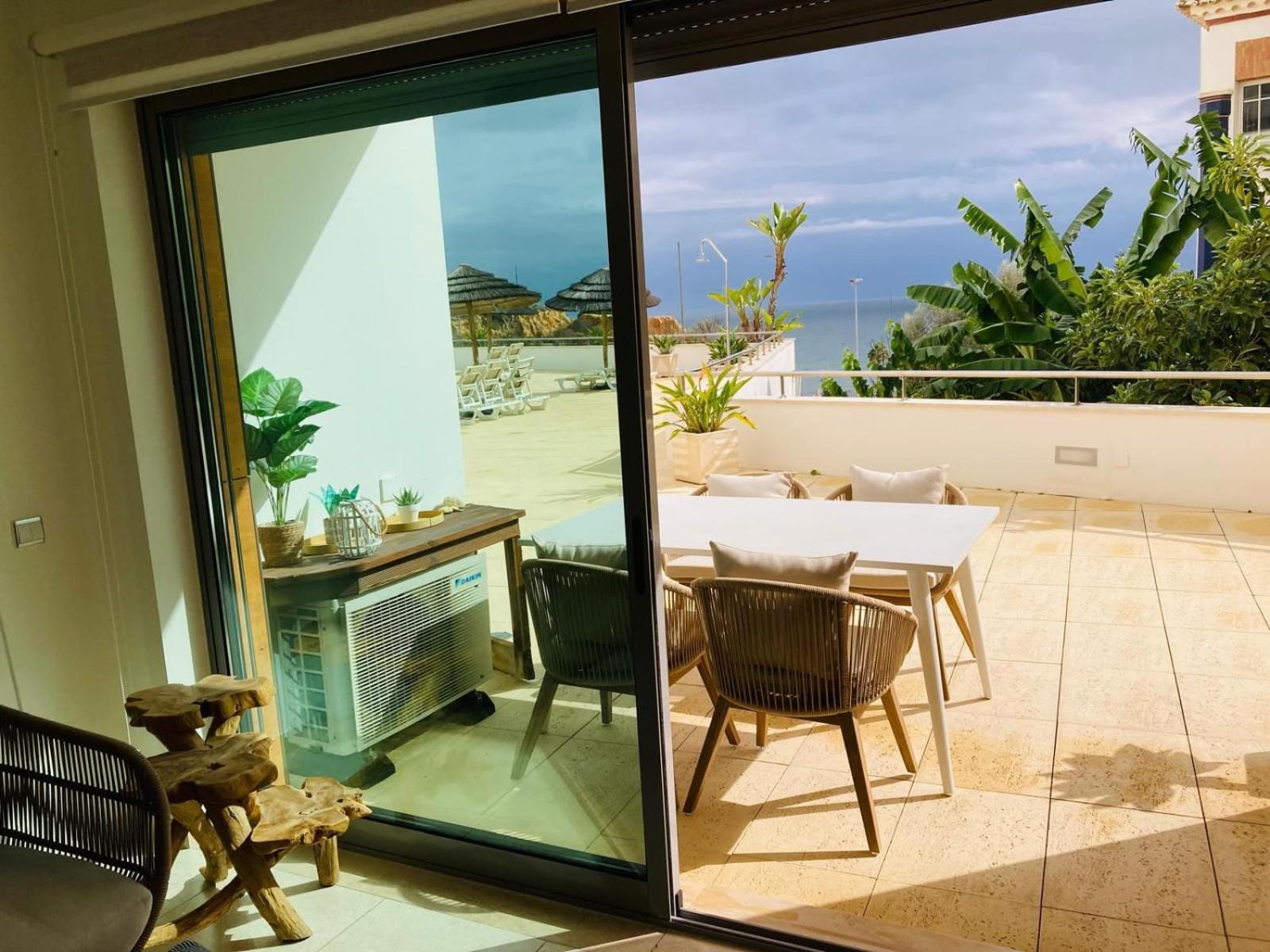 On The Beach Stunning Apartment Albufeira Olhos De Agua 외부 사진